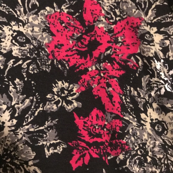 EEUC XXS Lularoe Carly - Picture 3 of 3